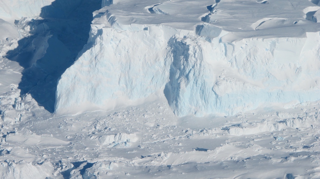 Thwaites glacier. Image credit:NASA